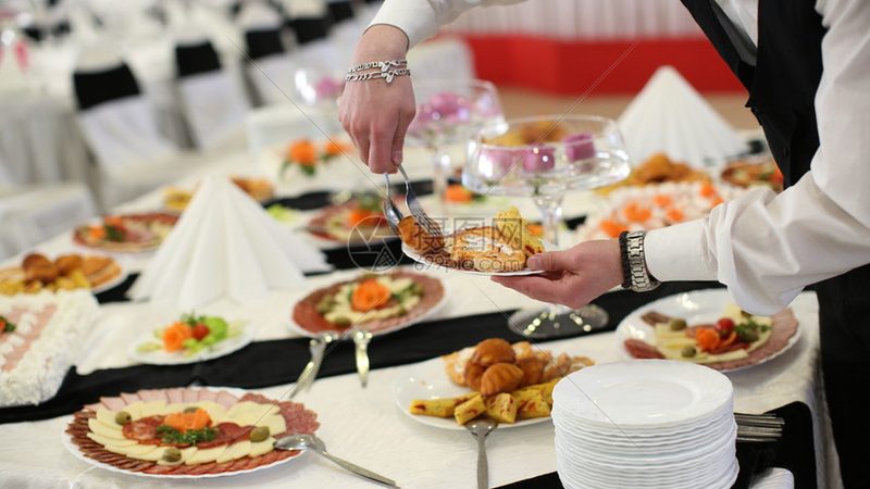 火锅底料批发，最小起订量背后的行业考量**