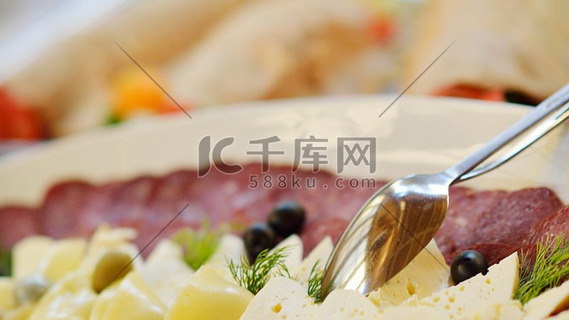 食品批发货源：如何规避风险，保障品质**